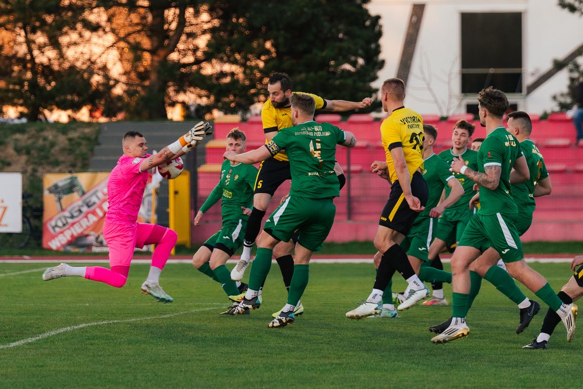 Podlasie II znowu odskoczyło, Victoria Parczew uratowała punkt i reszta wyników bialskiej okręgówki