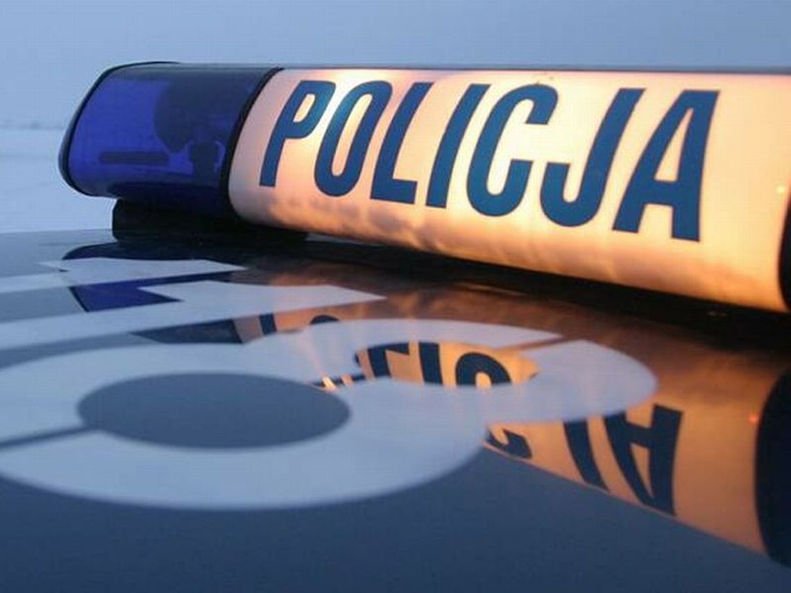 Podpalił auto, bo jego właściciel \"źle traktował swoją dziewczynę” Podpalił auto, bo jego właściciel \"źle traktował swoją dziewczynę”