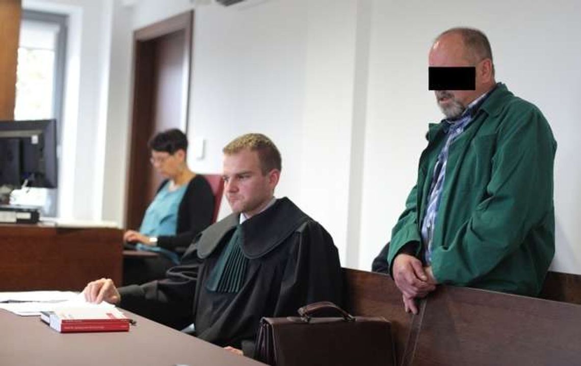 Podpalił żonę, by nie płacić za jej leczenie?