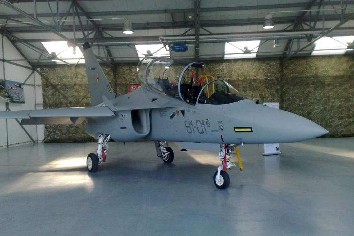 Podpisali umowę na dostawę nowoczesnych samolotów (zdjęcia)