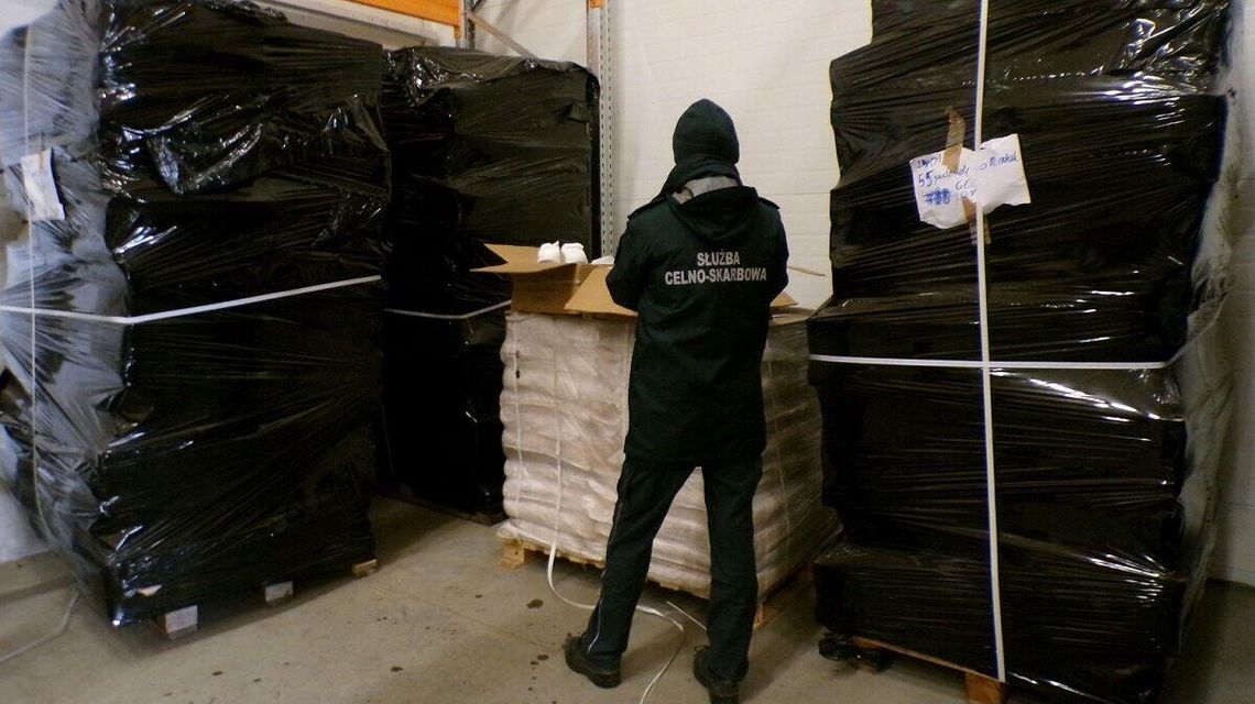 Podrabiane buty za 1,5 miliona zł przechwycone przez lubelskich celników