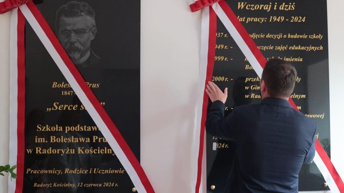 Podstawówka w Radoryżu Kościelnym ma nowego patrona. To jeden z najwybitniejszych pisarzy w historii literatury polskiej