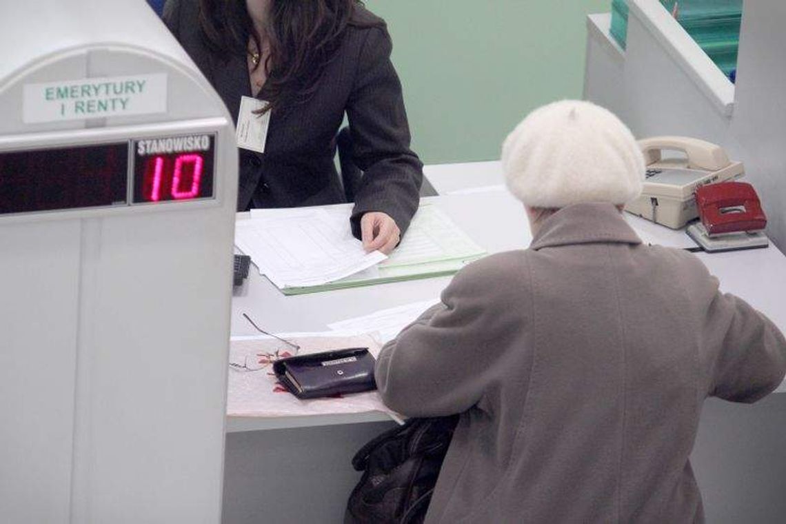 Podwyżka emerytur i rent od marca. Ale duża nie będzie