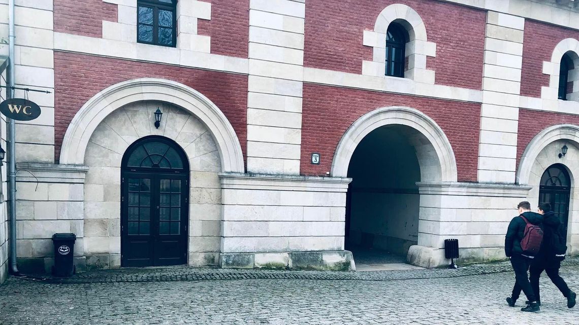 Podwyżki są wszędzie, nawet w szaletach