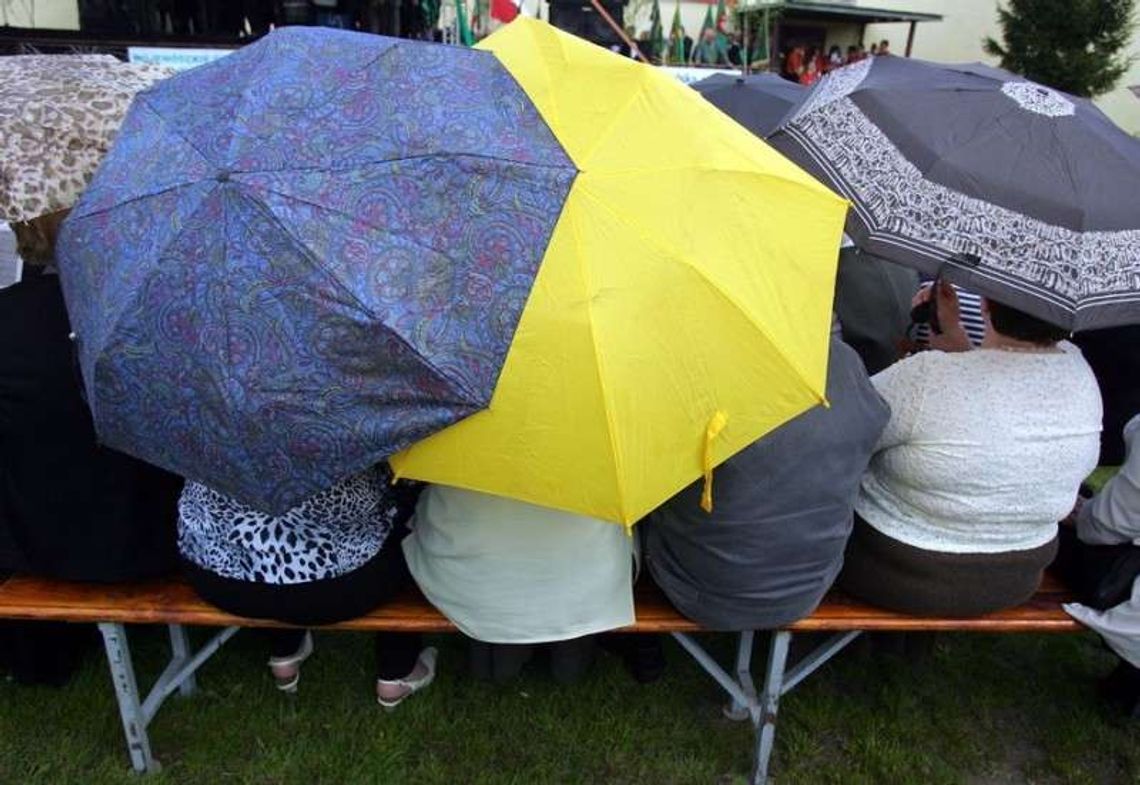 Pogoda na majowy weekend. Czasem słońce, czasem deszcz Pogoda na majowy weekend. Czasem słońce, czasem deszcz