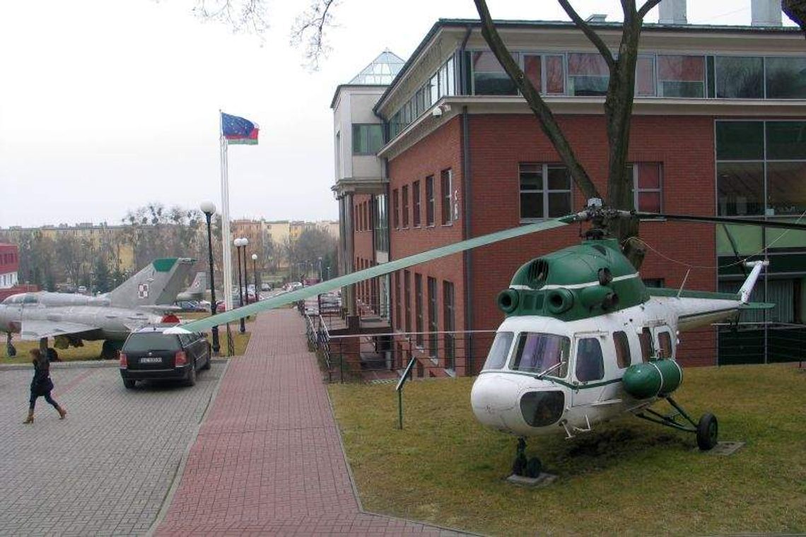 Pogotowie potrzebuje pilotów z Chełma. Ale latają za krótko