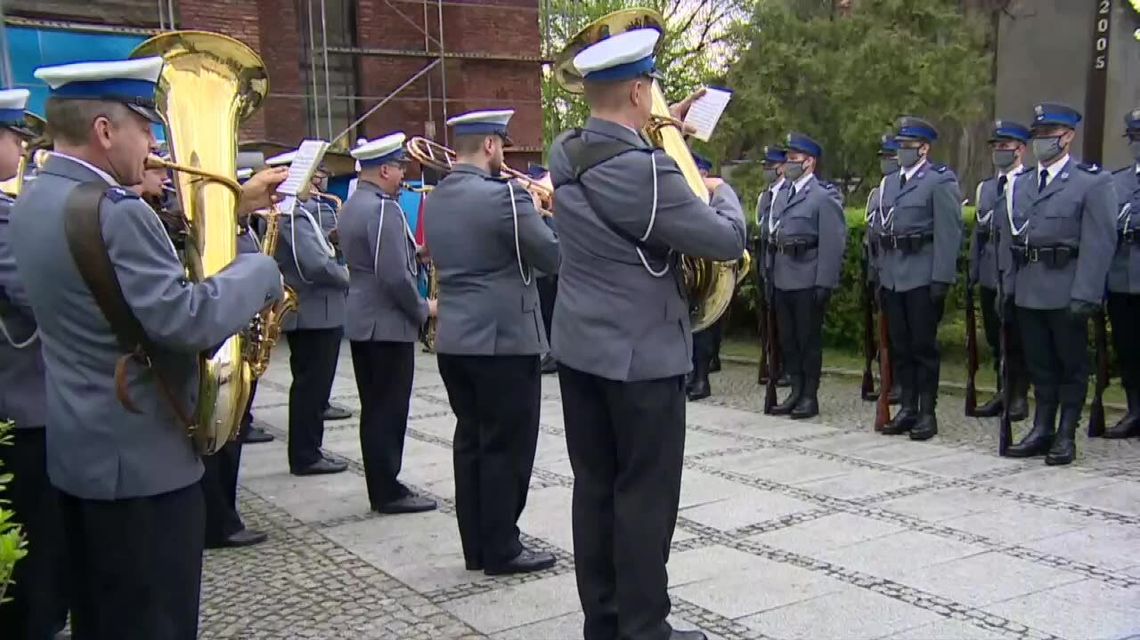 Pogrzeb policjanta zastrzelonego na służbie w Raciborzu Pogrzeb policjanta zastrzelonego na służbie w Raciborzu