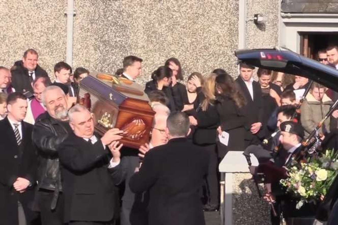 Pogrzeb wokalistki The Cranberries. Nieoficjalna przyczyna śmierci [wideo]