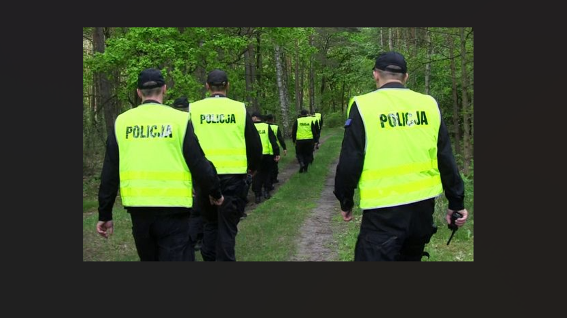 Pojechał do lasu, spędził tam całą noc. Potrzebna była pomoc Pojechał do lasu, spędził tam całą noc. Potrzebna była pomoc