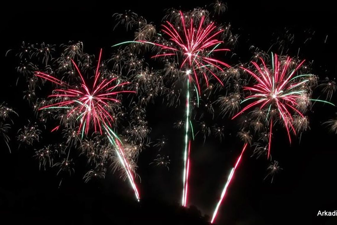 Pokaz fajerwerków na zakończenie Dni Lubartowa (zdjęcia)