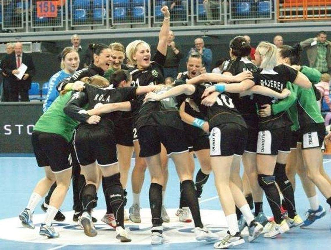 Pokaz siły mistrzyń, MKS Selgros jedną nogą w półfinale