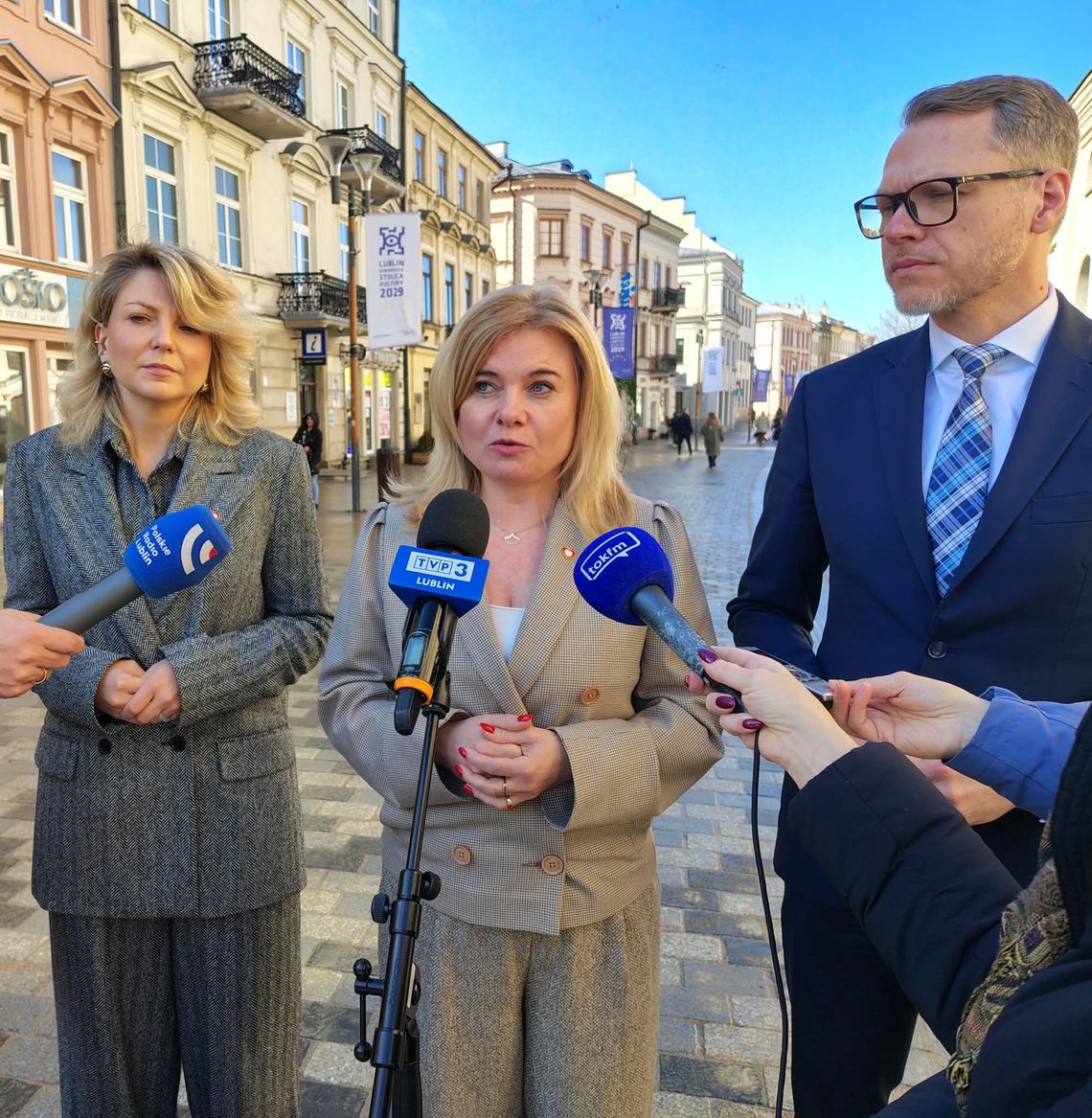 Pokolenie online pod lupą. Projekt walki z uzależnieniem od sieci Pokolenie online pod lupą. Projekt walki z uzależnieniem od sieci