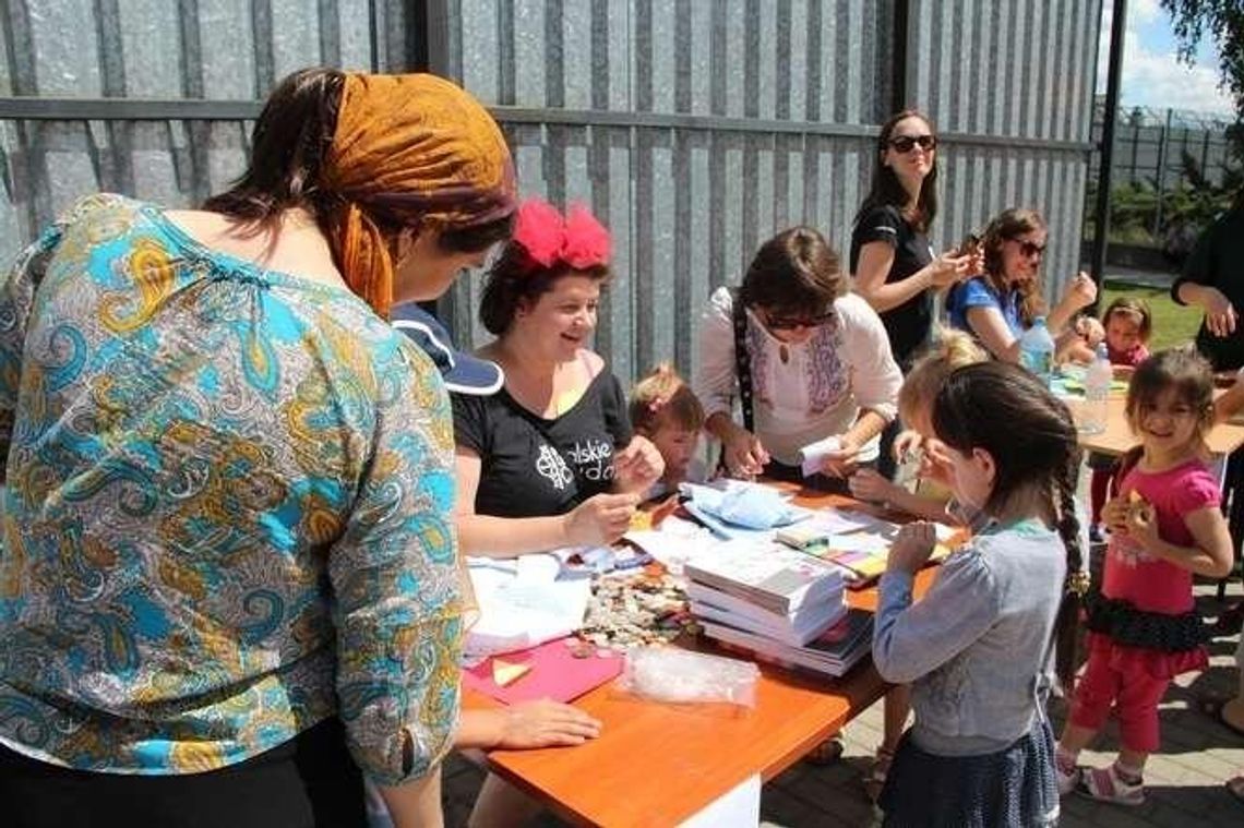 Pół miliona obcokrajowców otrzymało wizy pobytowe w Polsce. Najwięcej przyjeżdża do pracy