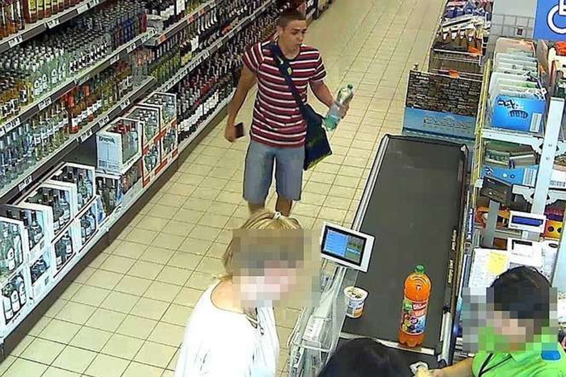 Policjanci szukają złodziei. Publikują filmy z monitoringu