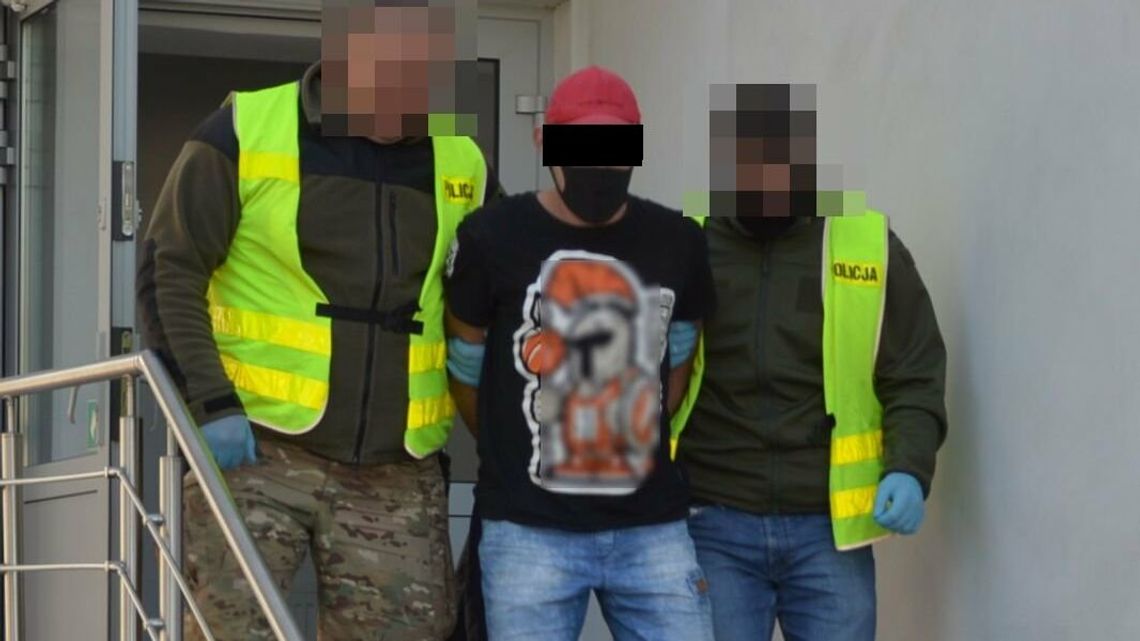 „Policjanci” wpadli jak wypłacali kasę. Oszukali mieszkankę Parczewa