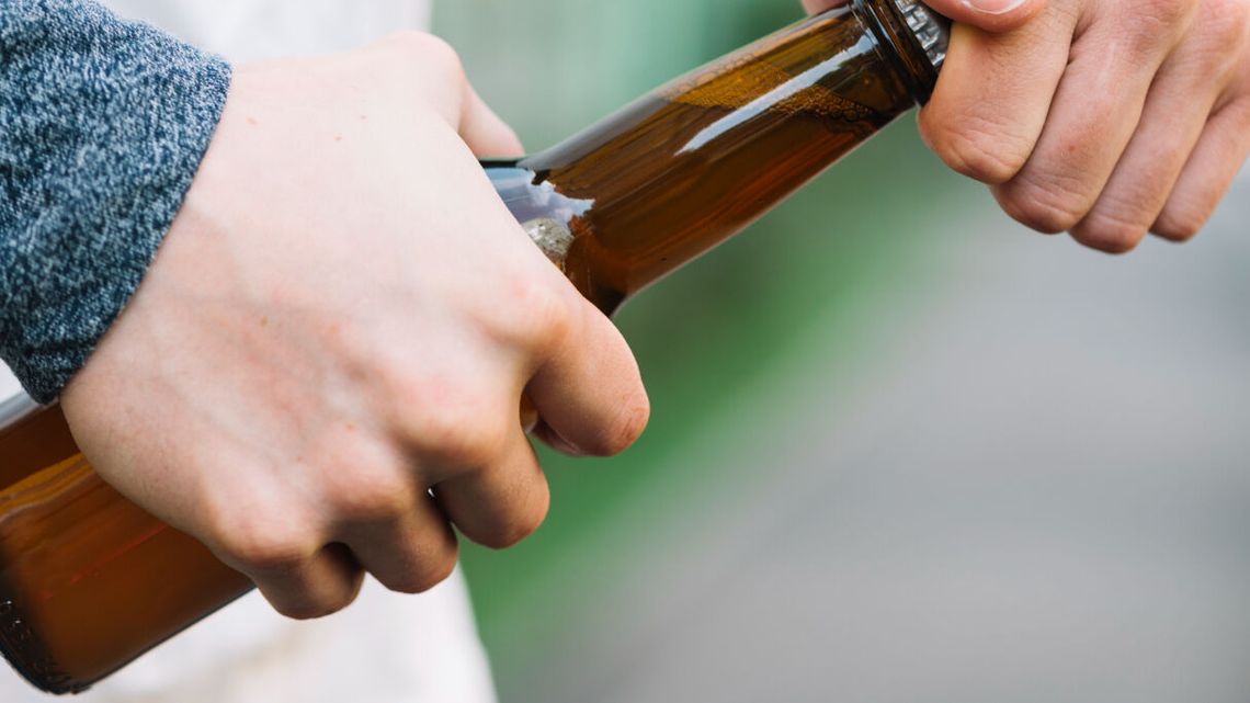 Policjant po służbie zatrzymał złodzieja alkoholu. 33-latek zapłacił mandat