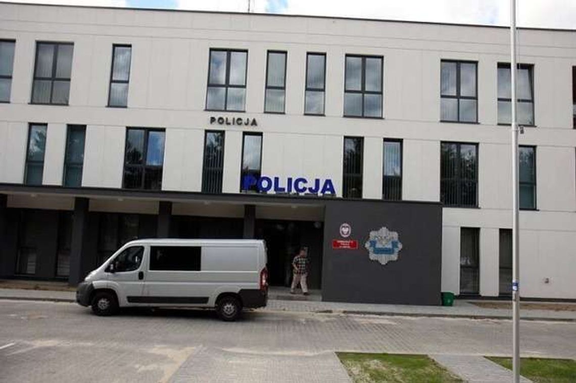Policjant z komisariatu w Lublinie kradł na służbie. Namierzyli go koledzy