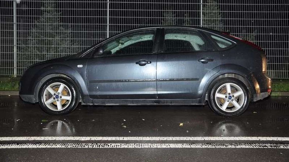Policyjny pościg za 15-latkiem za kierownicą. Razem z kolegami zabrał cudze auto