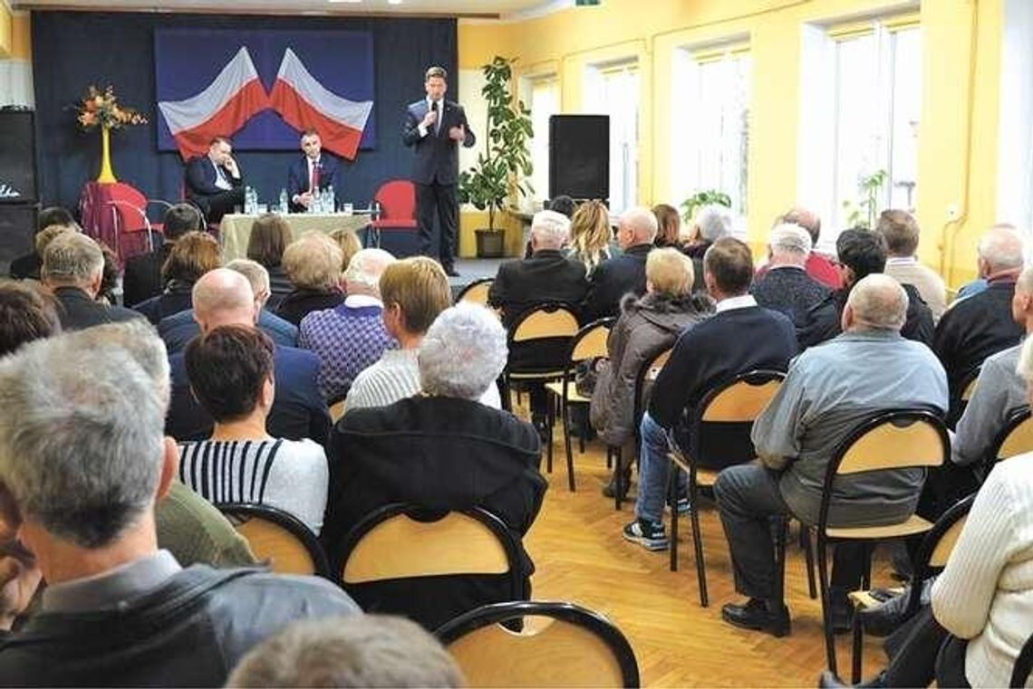 Politycy PiS robią objazd po regionie. "To nie ma nic wspólnego z wyborami samorządowymi." Politycy PiS robią objazd po regionie. "To nie ma nic wspólnego z wyborami samorządowymi."