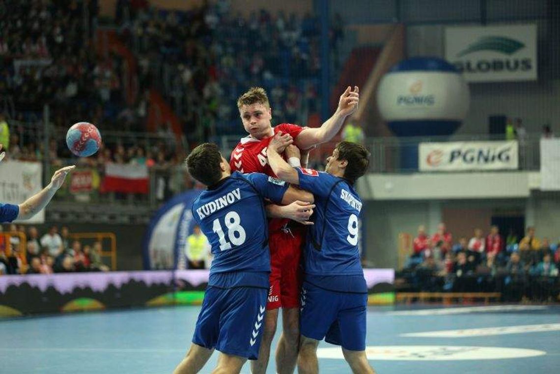 Polscy piłkarze ręczni wrócili do kraju