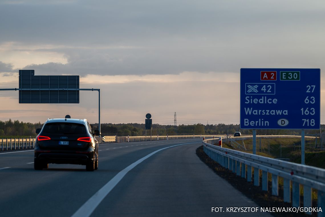 Polska domyka sieć autostrad. A2 coraz bliżej granicy w Koroszczynie Polska domyka sieć autostrad. A2 coraz bliżej granicy w Koroszczynie