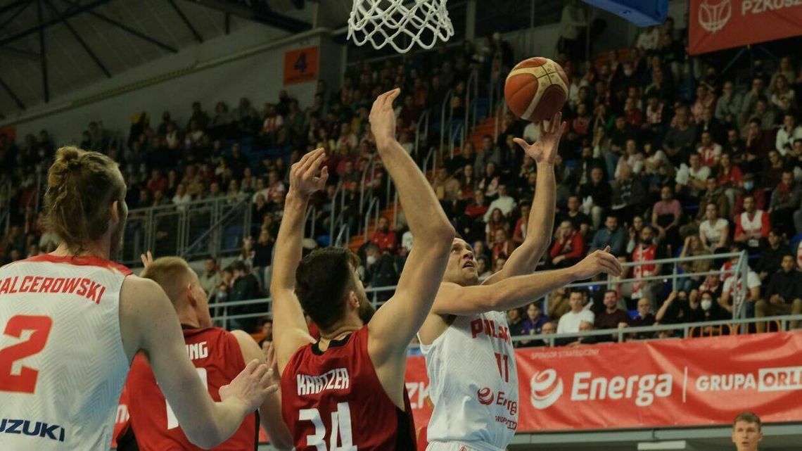 Polska – Niemcy 69:72. Porażka Biało-Czerwonych w hali Globus