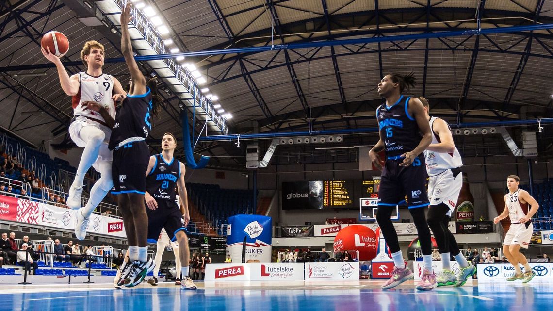Polski Cukier Start przegrał w lidze ENBL i stracił szanse na awans. Koszykarska huśtawka nastrojów [zdjęcia]