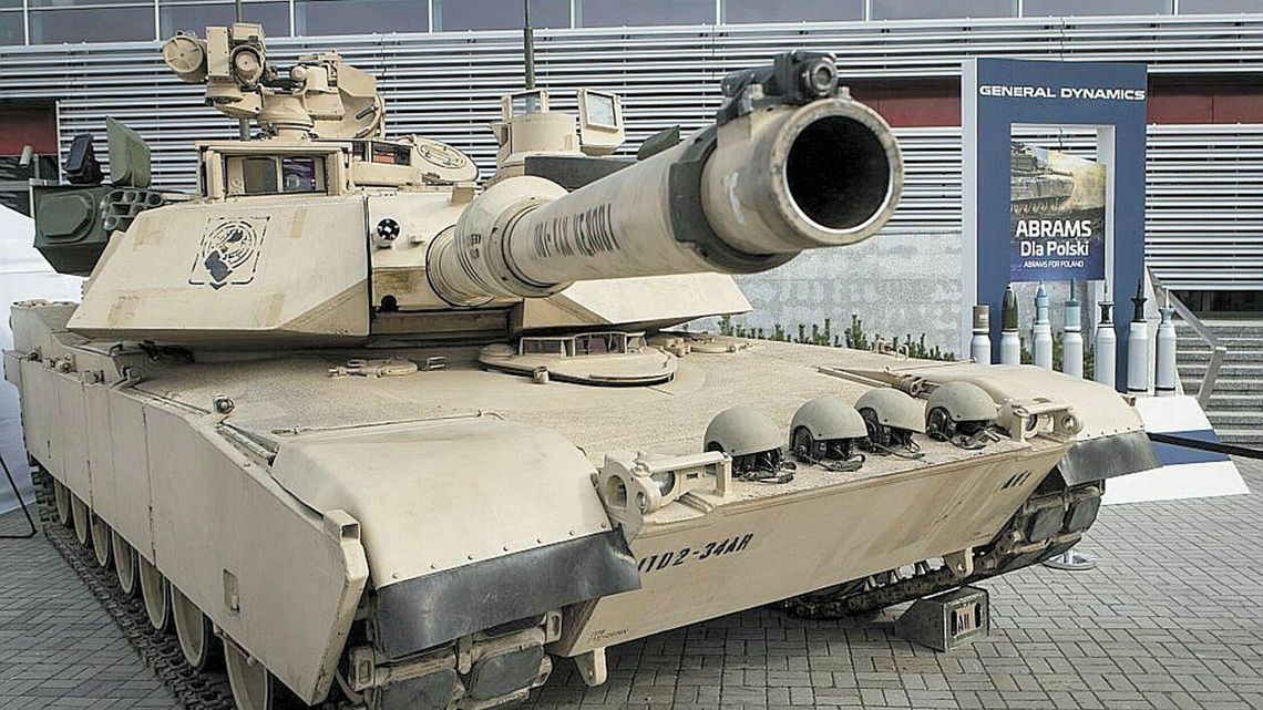 Polskie wojsko musi się zbroić tu i teraz. "Znajdujemy się na styku bardzo agresywnej polityki rosyjskiej"