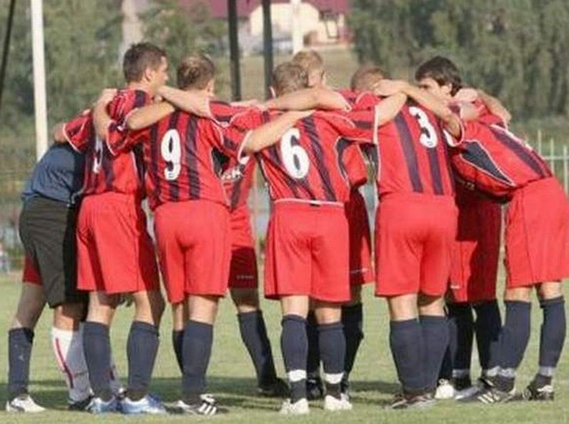POM Iskra Piotrowice – Czarni Dęblin 0:2, wyniki 11. kolejki lubelskiej okręgówki POM Iskra Piotrowice – Czarni Dęblin 0:2, wyniki 11. kolejki lubelskiej okręgówki