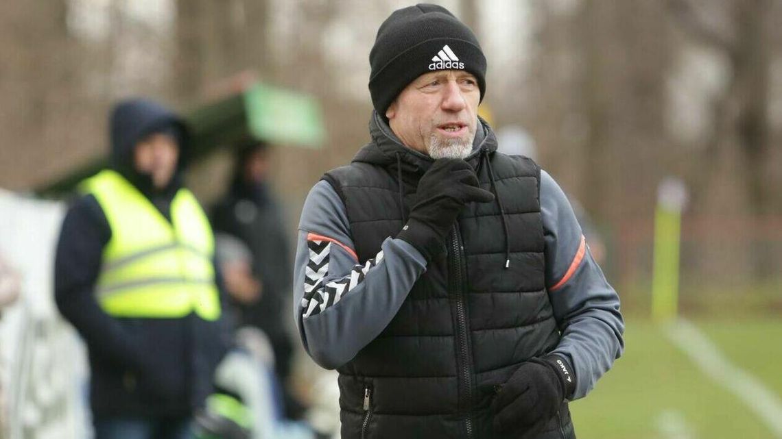 POM Iskra Piotrowice – Lewart Lubartów 2:2, niedosyt w Łukowie i skromne wygrane czołówki