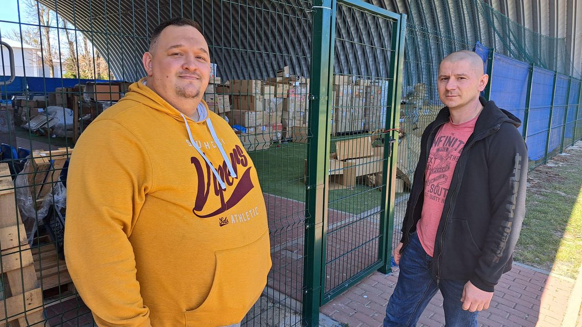 Pomaga Ukrainie, pomaga Turcji. Znajomi mu piszą: "Ty to Seba jesteś pier…y..." Pomaga Ukrainie, pomaga Turcji. Znajomi mu piszą: "Ty to Seba jesteś pier…y..."