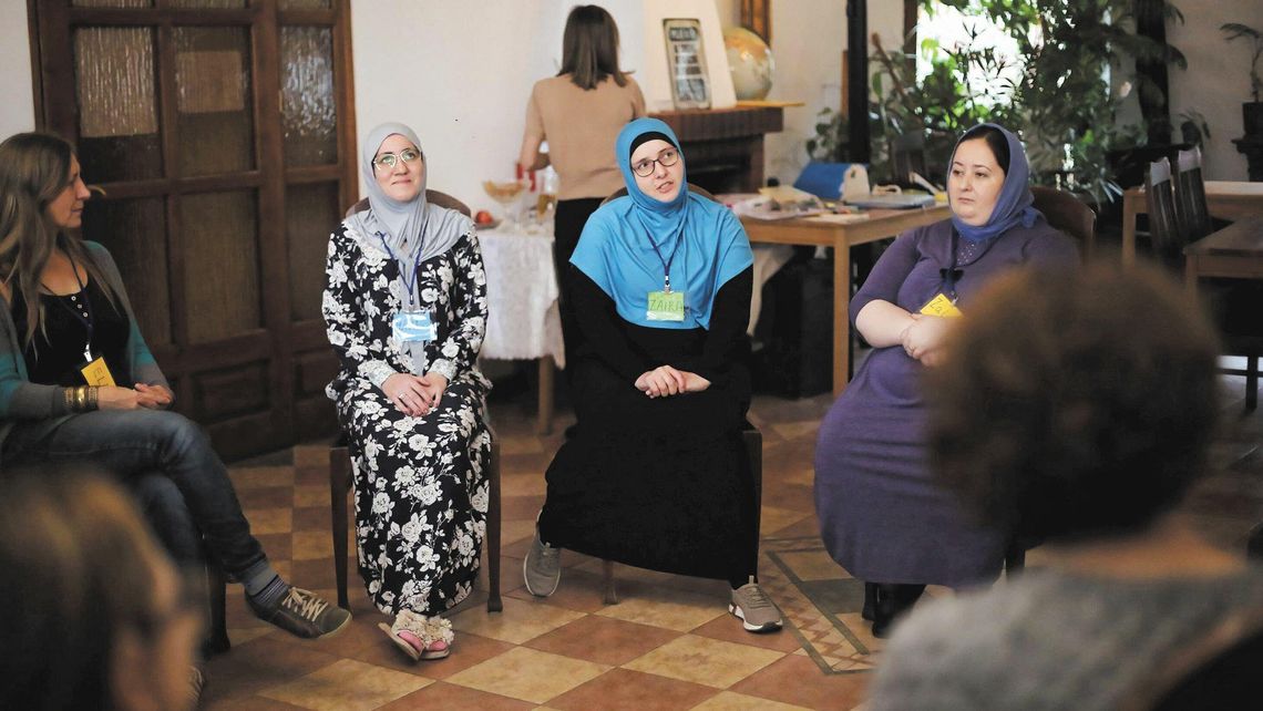 Pomagają uchodźczyniom i kobietom z terenów wiejskich. Tak działa kolektyw "Włączone"