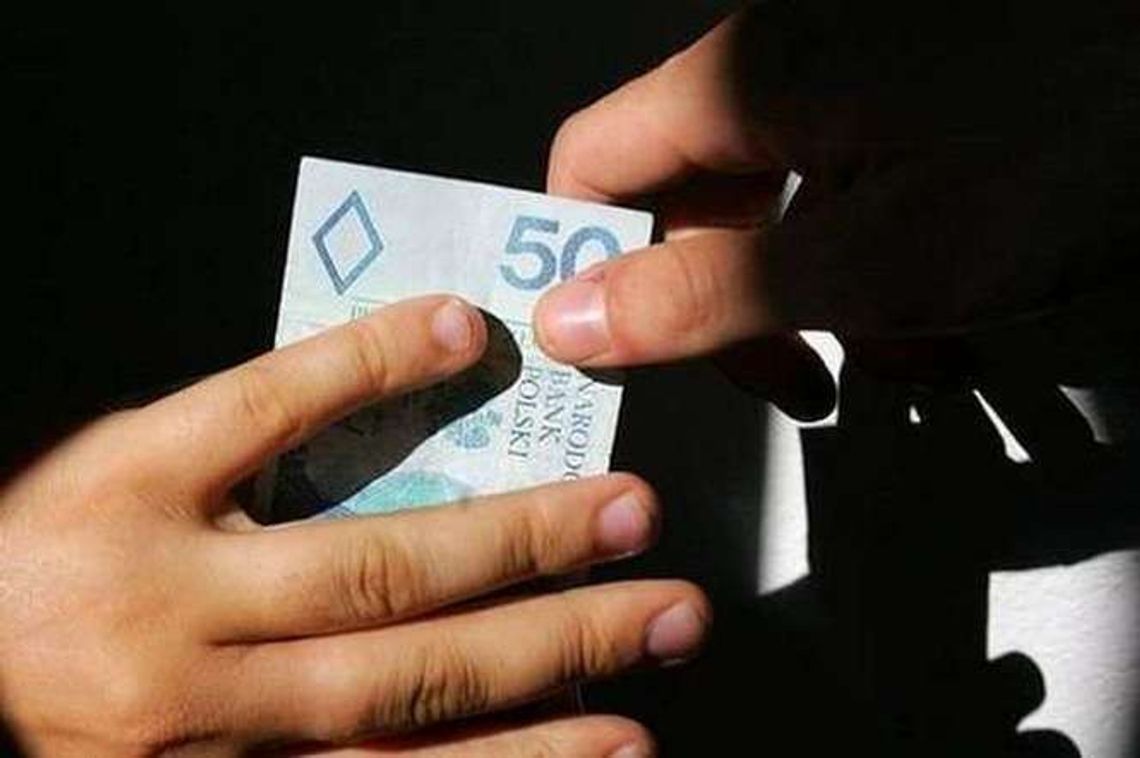 Pomagali zdać egzamin radcowski za łapówkę? Będzie proces całej grupy