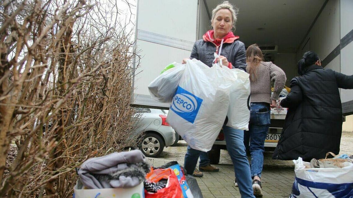 Pomoc dla uchodźców. Lubelscy wolontariusze apelują do "wietrzycieli piwnic"