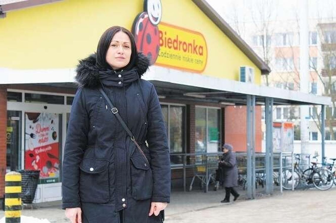 Pomogła ochroniarzowi, Biedronka ją zwolniła. Sprawę zbadają śledczy