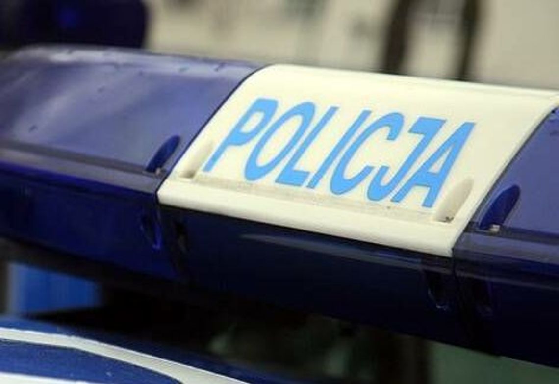 Pomogli mu się przeprowadzić, a potem go okradli