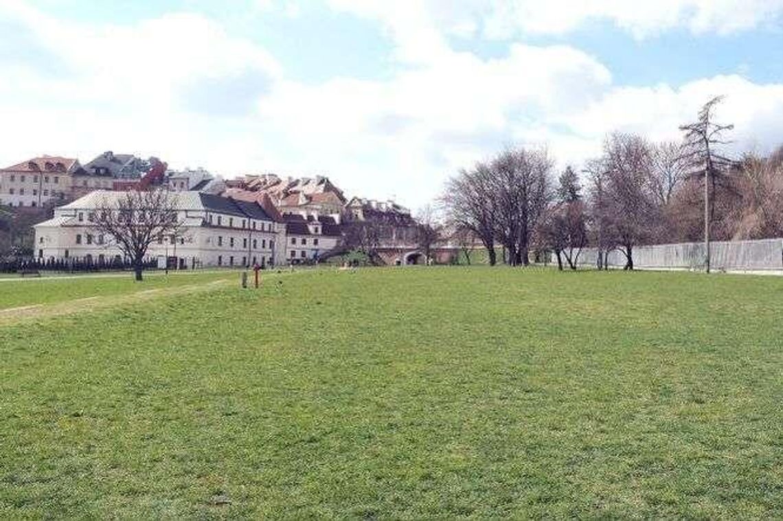 Pomysł na Błonia? Miasto szuka nowego projektanta. Nie dogadało się z architektami Pomysł na Błonia? Miasto szuka nowego projektanta. Nie dogadało się z architektami