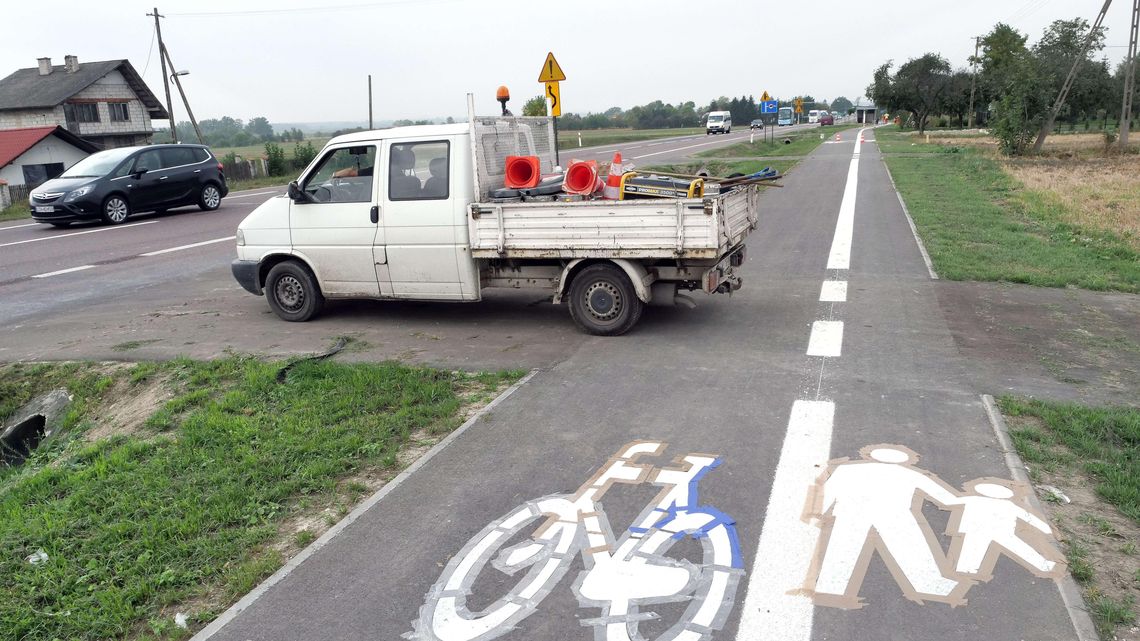 Ponad 2 km nowej ścieżki pieszo-rowerowej wzdłuż drogi krajowej nr 12