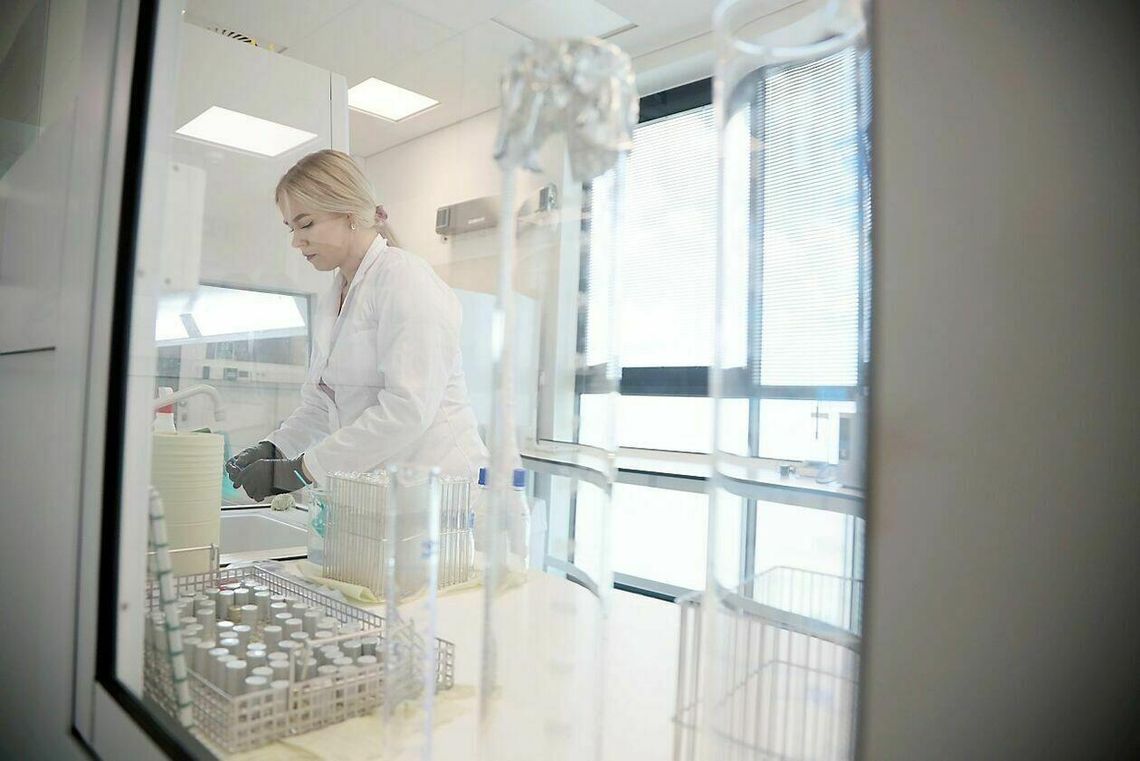 Ponad 3 mln złotych i zwolnienie z podatków dla lubelskiej firmy produkującej środki do dezynfekcji