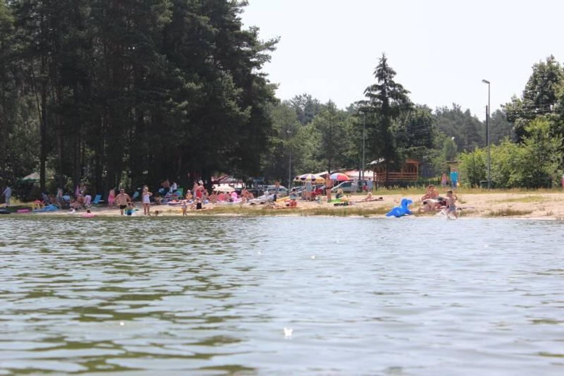 Ponad 30 osób zatruło się nad jeziorem Białka