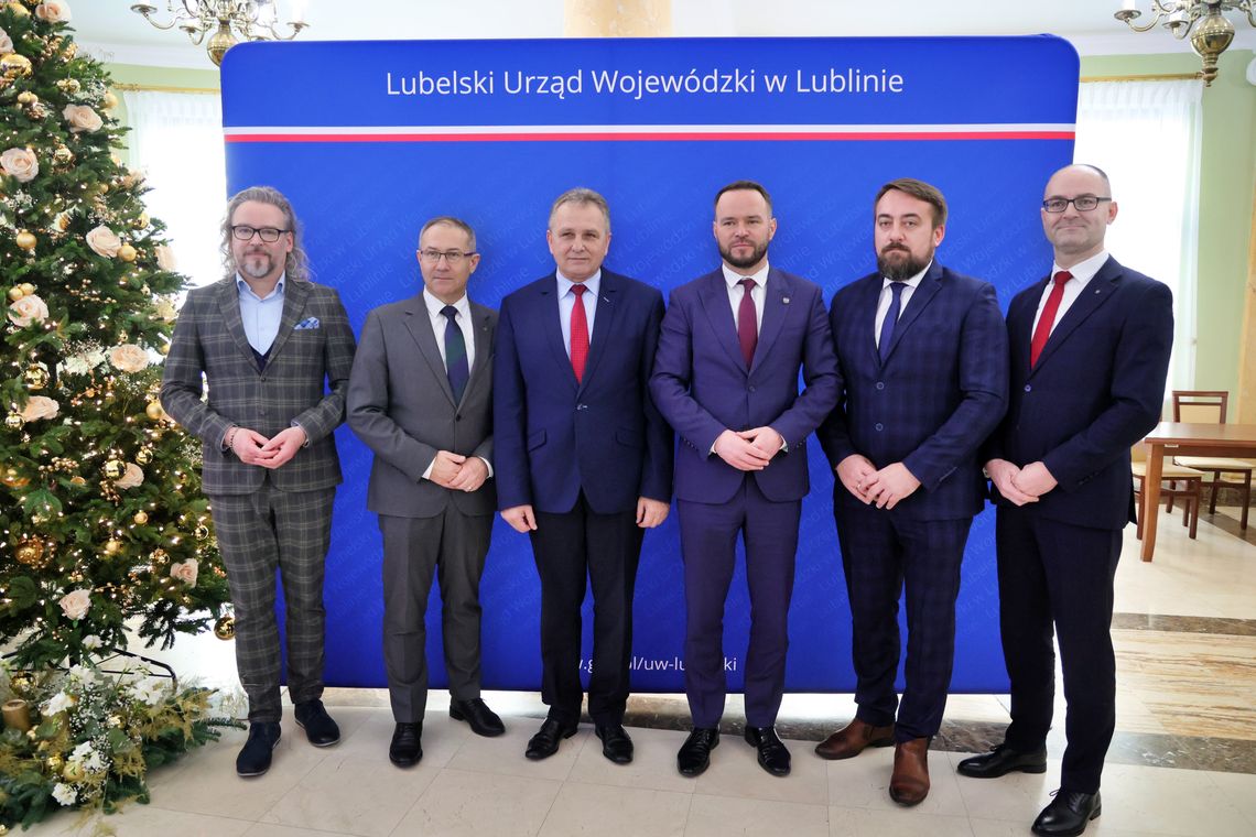 Ponad 48 mln zł na autobusy w regionie. Umowy podpisane z samorządami