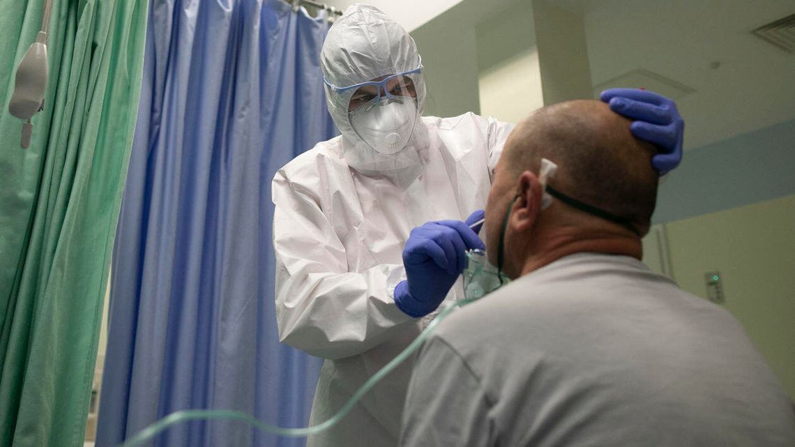 Ponad 7,5 tysiąca nowych zachorowań. Nie żyje blisko 350 osób