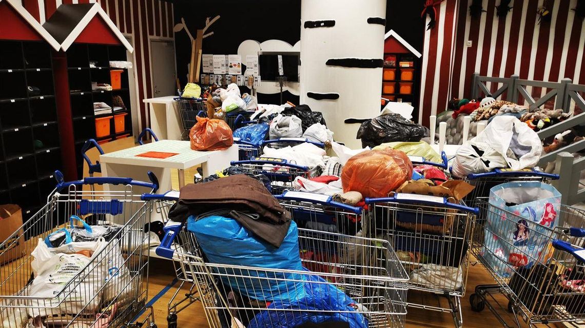 Ponad tonę ubrań dla potrzebujących zebrano w centrum handlowym w Lublinie