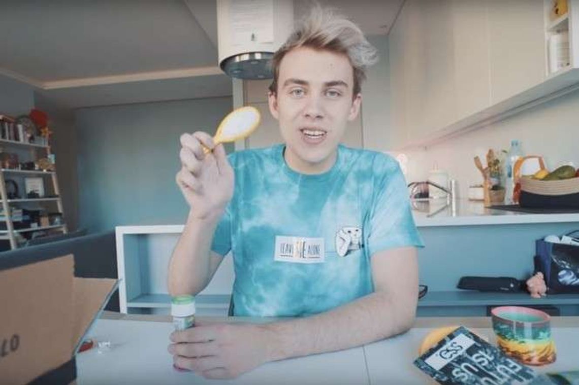 Popularny youtuber w Lublinie. Ma drugi największy kanał w Polsce. 625 mln wyświetleń