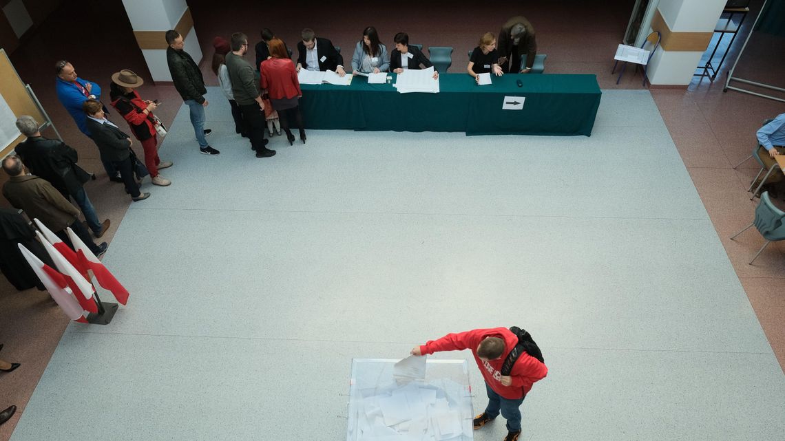 Poradnik wyborcy – terminy i co zrobić, aby głosować nie w swoim okręgu