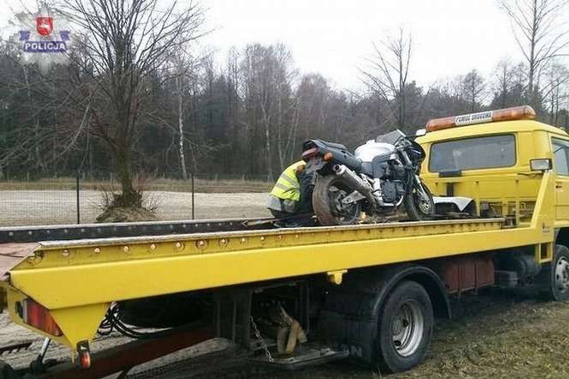 Pościg za motocyklem bez tablicy. 21-latek zebrał 38 punktów karnych