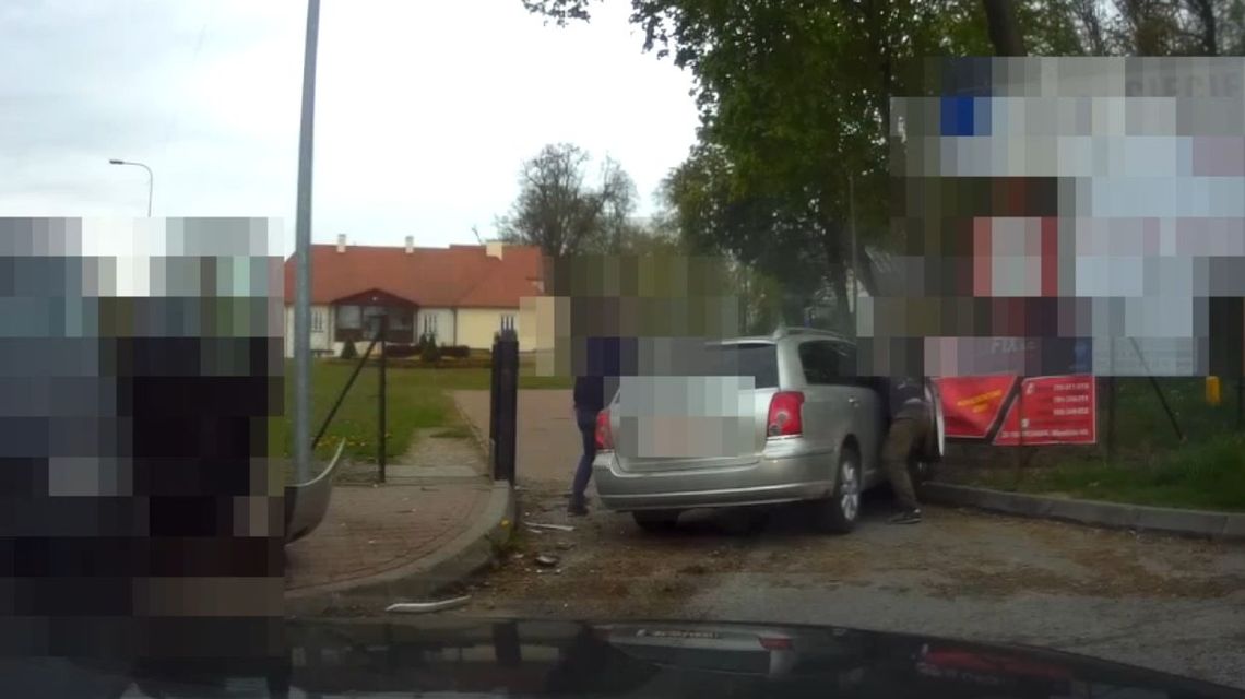 Pościg za pijanym kierowcą pod Lublinem. Kamera wszystko nagrała Pościg za pijanym kierowcą pod Lublinem. Kamera wszystko nagrała