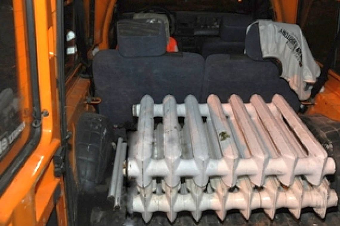 Pościg za pijanym złodziejem kaloryferów 