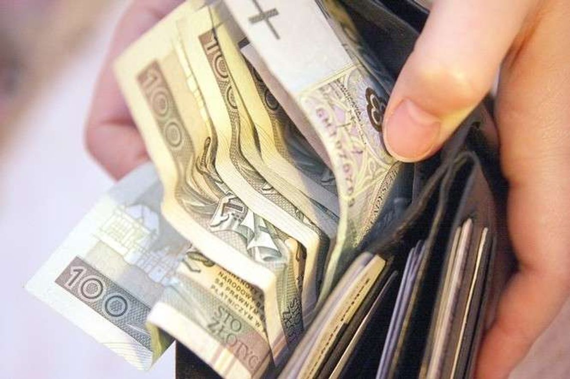 Poseł PiS obiecuje duże podwyżki dla każdego. Jest już projekt ustawy