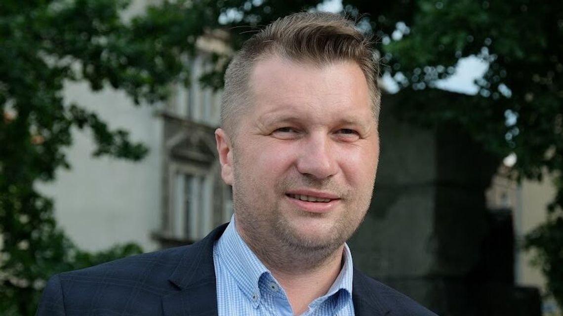 Posłowie Lewicy dopytują ministra Czarnka o przygotowanie szkół do kolejnej fali pandemii
